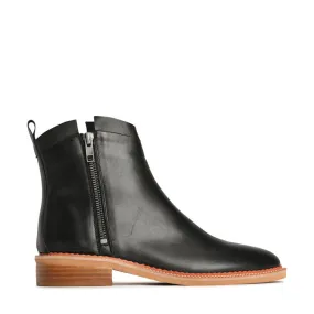 EOS -  Karlan Ankle Boot - Black