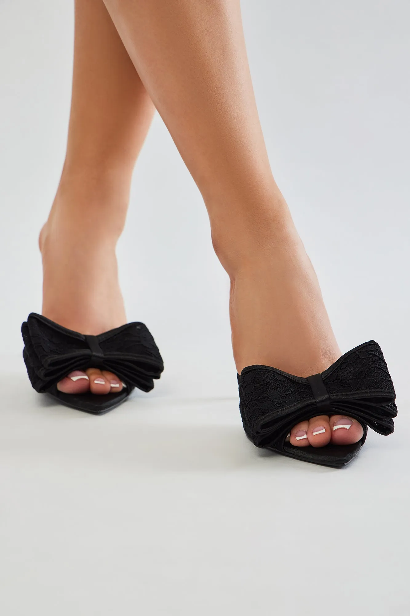 Jade Lace Bow Mules - Black