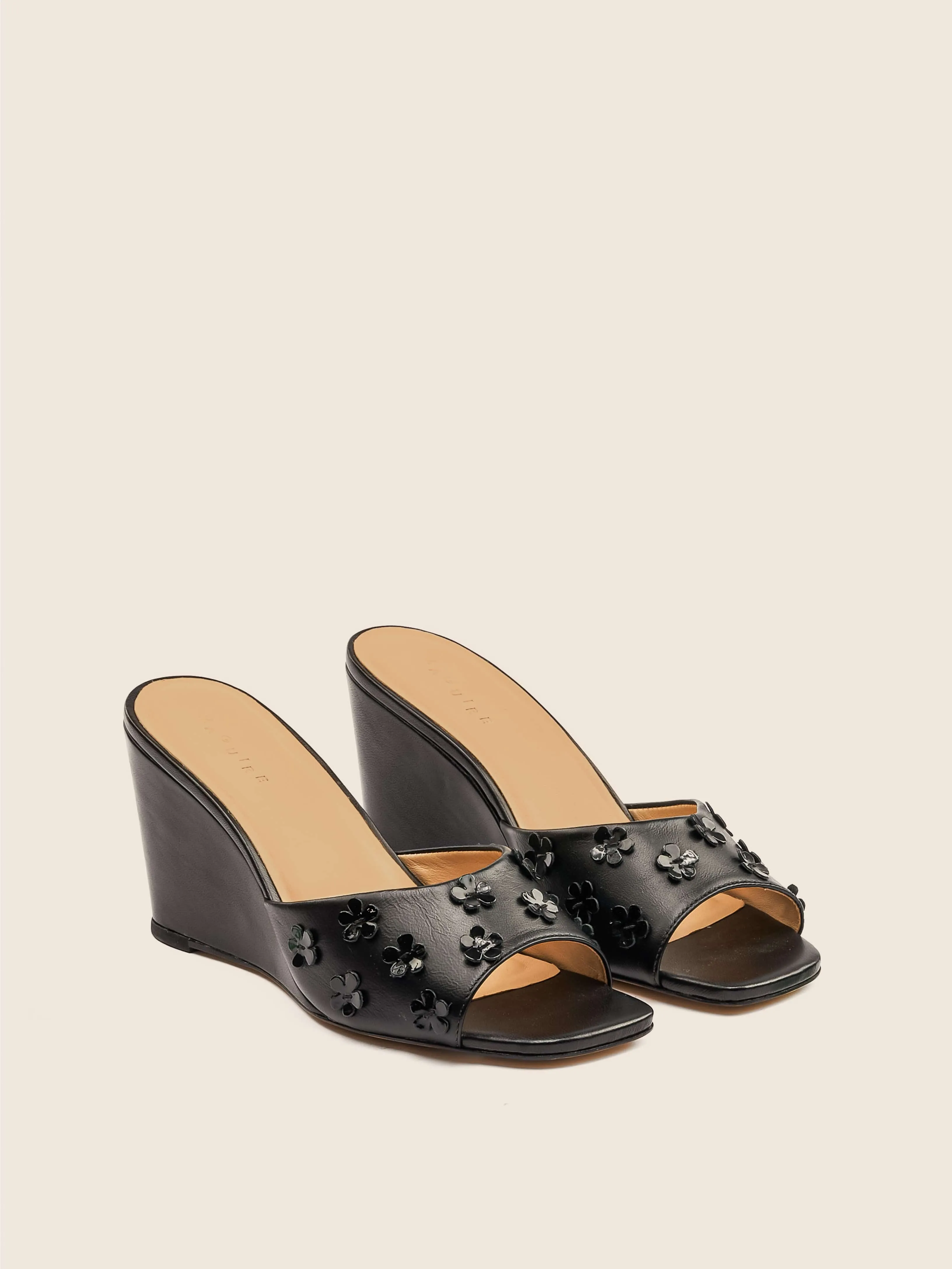 Olinda Black Heel