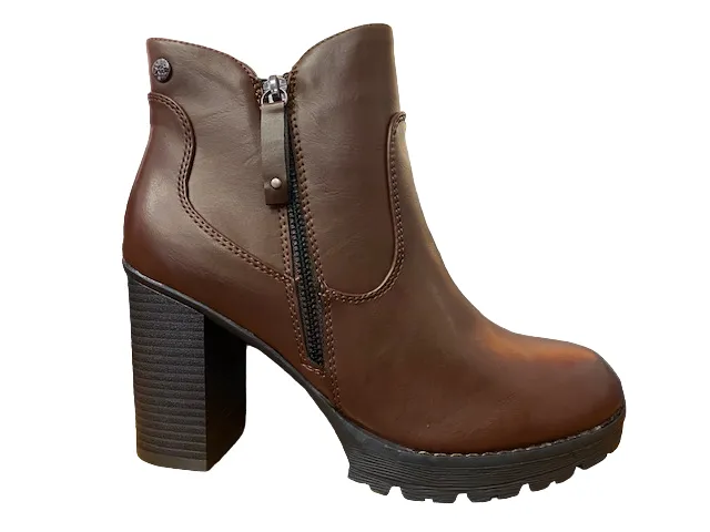 Xti heeled shoe Botin Marron 49367 